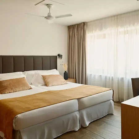 Hotel Met Pamplona-3